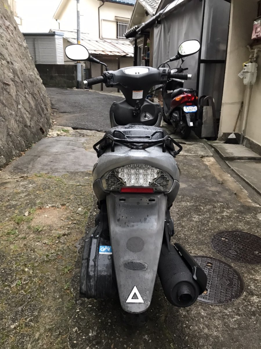 hama_factory's tweet photo. きれいなシルバーアドレス！
8.5万円！
LEDテールランプ
LEDウインカー
キタコメーターです！

走ってて気持ちいい！♪
固定ツイートみてから
ＤＭお願い致します！ 
バイク　売ります　買います　原付　小型　ワンツー　125　シグナス https://t.co/8rV0TT7J5T