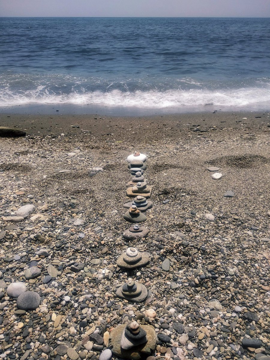 ROSAMARABEZ's tweet image. #Serenas piedra, mar...