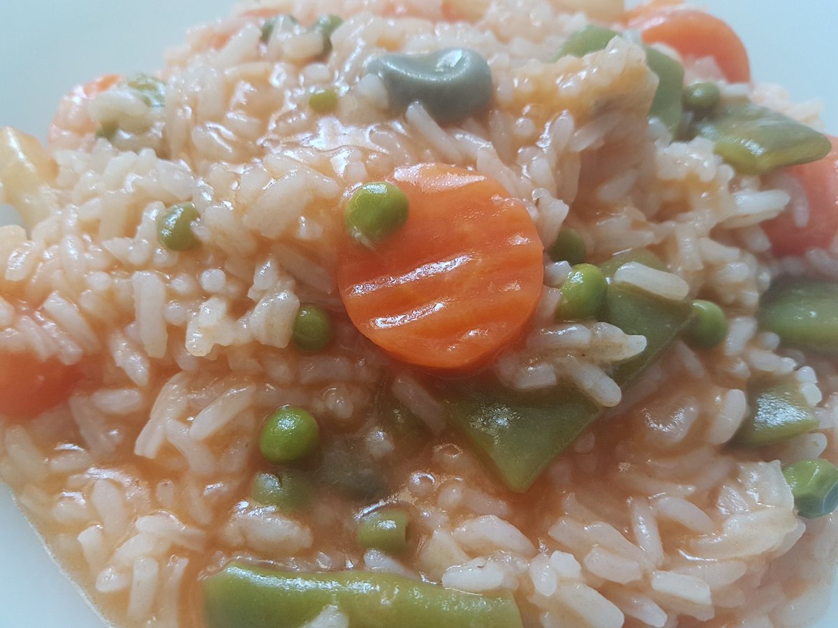 Hoy arroz con menestra 😍😍😍
#arroz #vegetarian #Verduras #sano #buenisimo