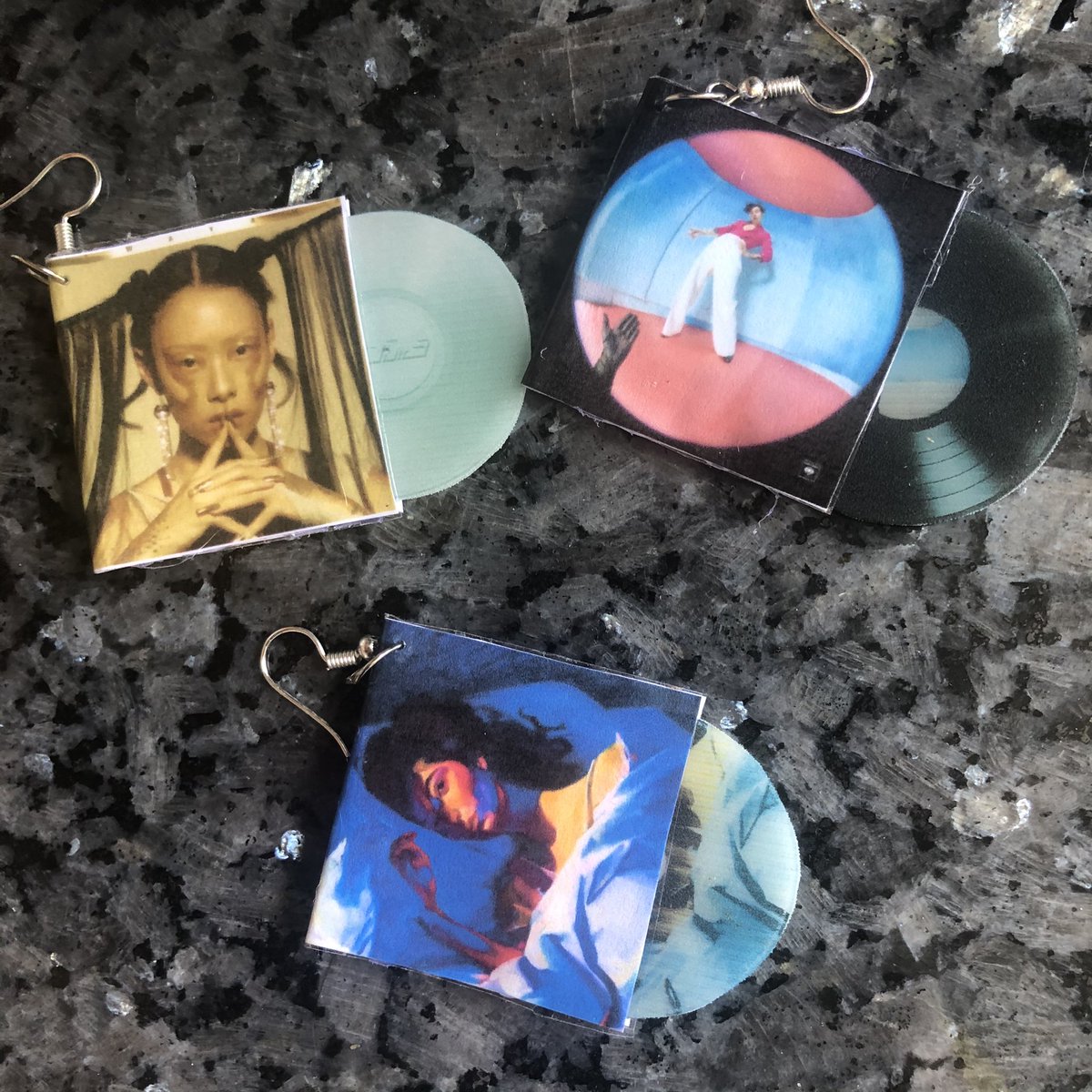 imbabyph's tweet photo. RELEASED ON IG JULY 23

custom album art + disc earrings!!

will probs come in a smaller size too :) https://t.co/OVwmWBR0pf