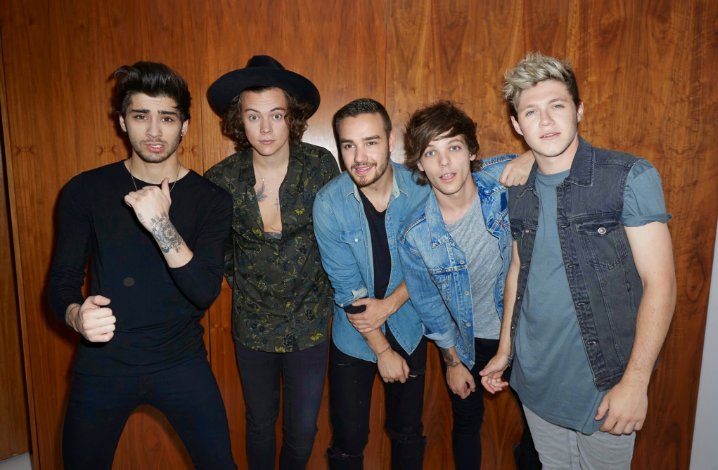 bafritters's tweet image. It's been exactly 10 years since the best day happened in my whole entire life. Don't worry, we're still here, supporting the hell out of y'all. 

#10YearsOfOneDirection