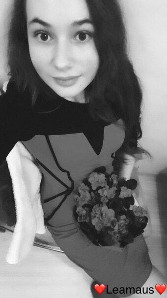 leamaus21's tweet photo. Hallo Twitter❤️

Aus Familären Gründen konnte musste ich mich einwenig zurückziehen. Aber mir geht es gut und freue mich wieder öfters zeigen zu können❤️ @leamaus21 #hot #young #sexy #slut
Retweeten wäre sehr Geil😘 https://t.co/4R0oIcelaz