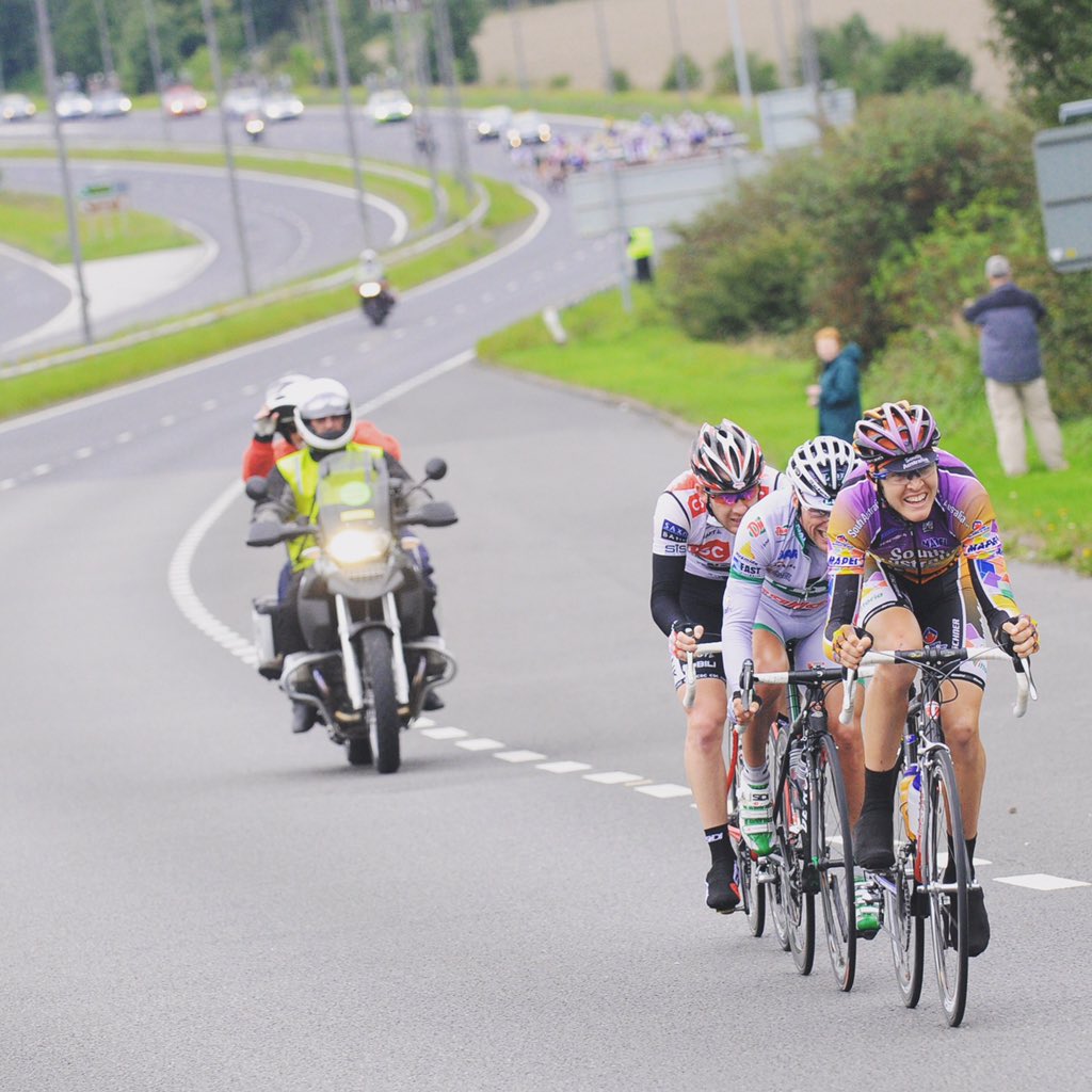 VeloUK's tweet photo. #cyclingrocks https://t.co/NAfxr9NPCi
