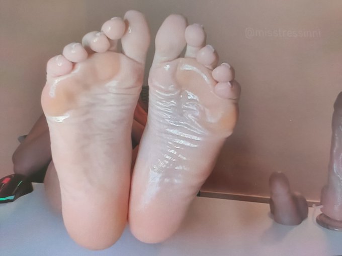 As always today is content upload day in @OnlyFans  Expect new vids in @ManyVids and @chaturbate too<a class="tags" href="/tag/onlyfans">@onlyfans</a><a href="/tag/mvsales"class="tags"><span>#mvsales</span></a>