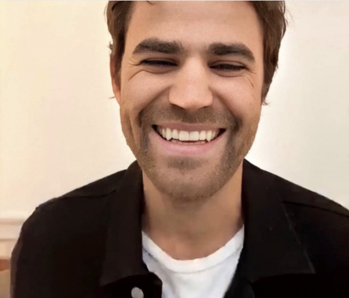 steroline110's tweet photo. Happy birthday to Paul Wesley ❤️ ❤️ 
#HappyBirthdayPaulWesley https://t.co/PiQjQ27044