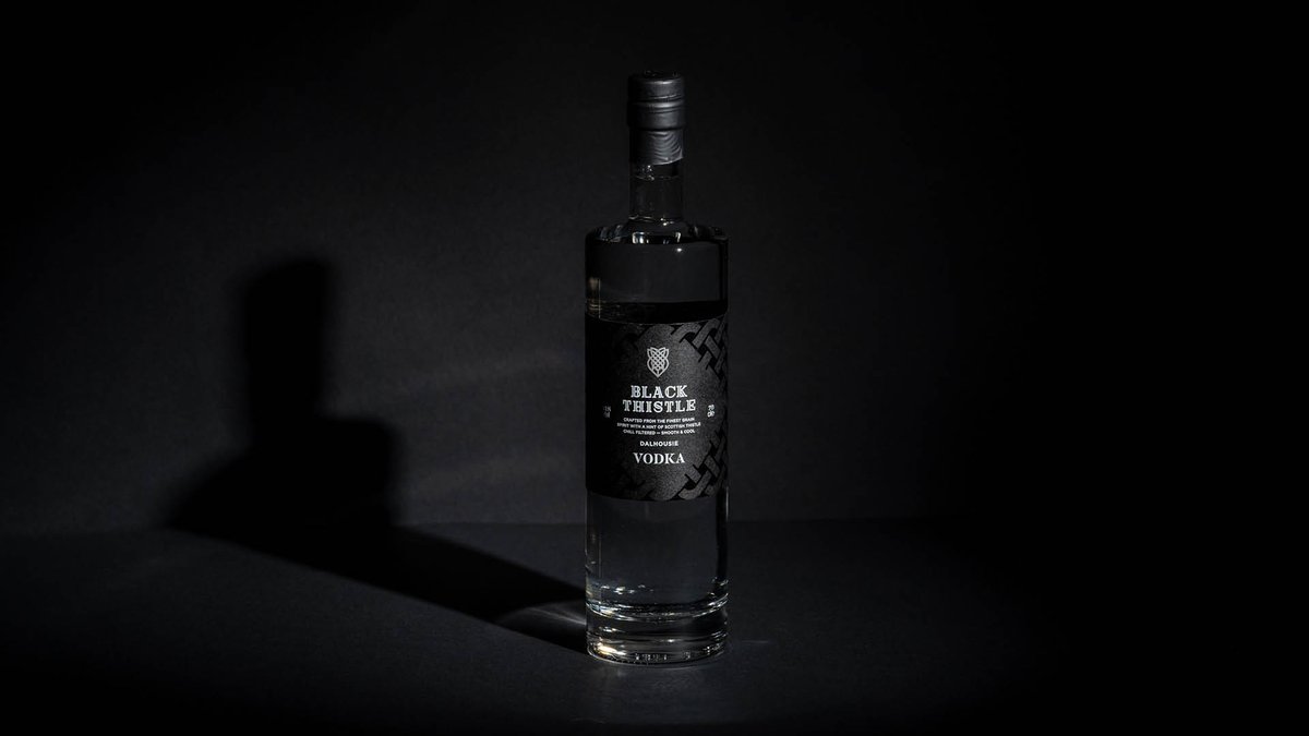 Form_Digital's tweet photo. In preparation for the digital and traditional ads going live, we worked with the talented @jonathanaddie photography to showcase the subtle details such as the textures and finishes on the @BlackThistleUK labels. View the range https://t.co/j8T2WEaeJ9 #Branding #Packaging #Gin https://t.co/s4MoqXp0bw