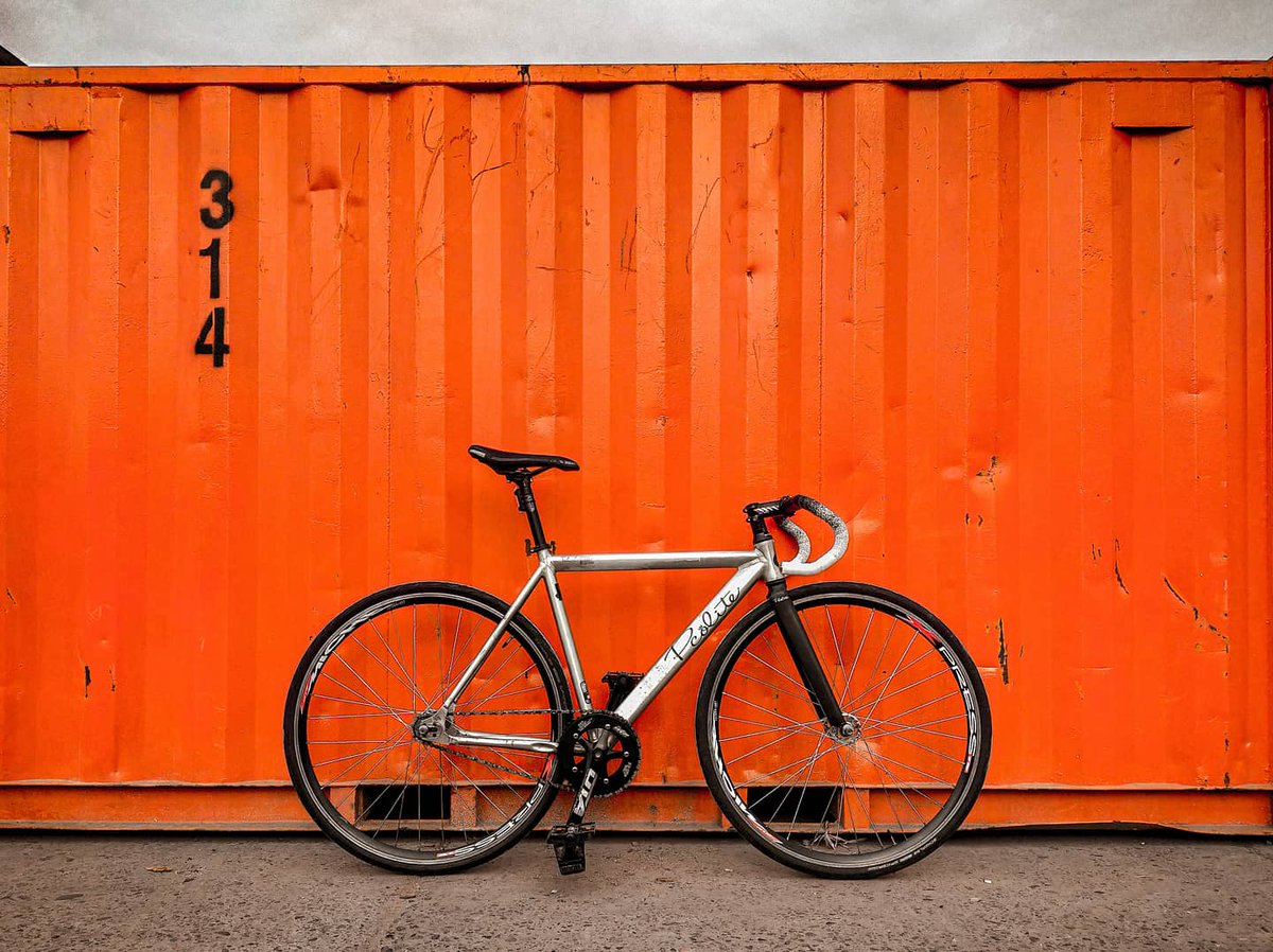 AliHidayad's tweet photo. WTT  diatasnya di utamakan frame size 53-54.. PCOLITE size 53-54 juga Monggo. 
085331916197 wa aja yang serius.

#fnfjb https://t.co/Czq8CVo3jz