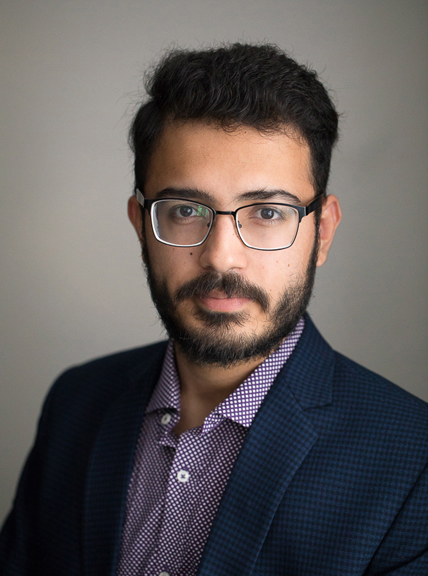 MinnaRossiPhoto's tweet photo. Been busy setting up a studio space for #headshots &amp; #LinkedInprofilepictures in Ilford (IG3). The natural light is beautiful &amp; I've got flash lighting set up with a great classic colour background. Prices are affordable &amp; there is free parking https://t.co/WL1ii9o9eI @LinkedInUK https://t.co/uIl2mvsrZD