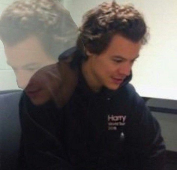 CamsHz_'s tweet photo. Ni mi ex se atrevió a boludearme de esta manera lpm 
#10YearsOfOneDirection #10YearsOf1D #DIRECTIONERSBREAKTHEINTERNET https://t.co/tTBJRET0O3