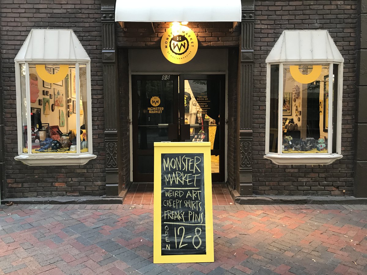 Monster__Market's tweet photo. Throwback Thursday to 2017— Monster Market's humble beginnings. This was the first pop-up, down on N. Main Street! #memphismonstermarket https://t.co/DGJ6Ap5LJ8