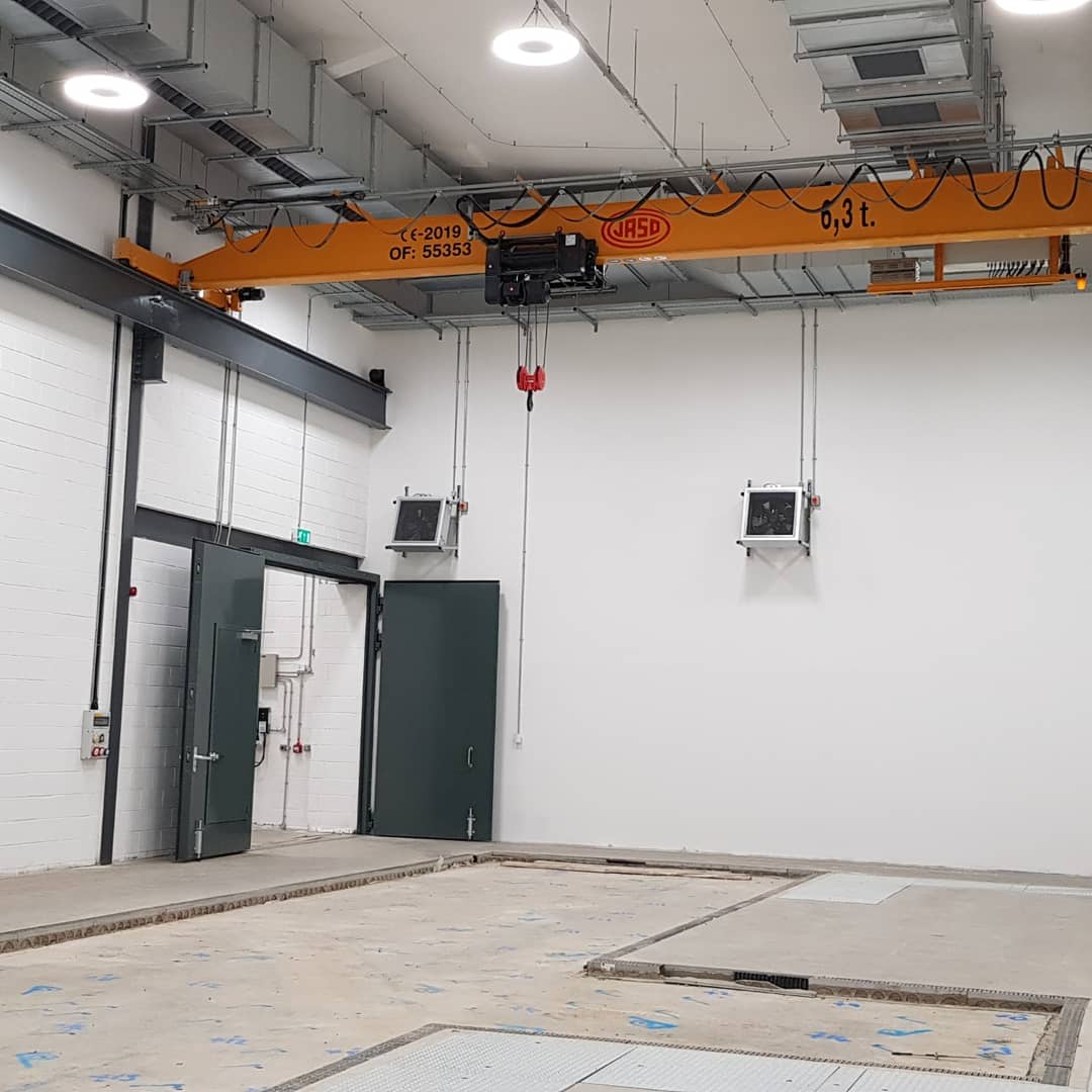 Acumen_Ltd's tweet photo. Here are some images from our latest specialist engineering project. This new state of the art testing facility offers our client a modern workspace. We have taken this project from concept, through planning and on site delivery. https://t.co/NUwY1gRbxy