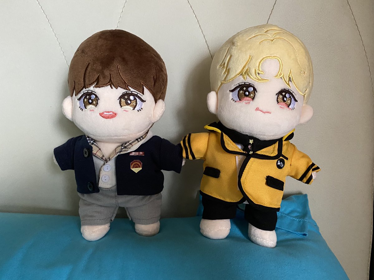 Minmeun's tweet photo. ได้รับน้องๆแล้วนะคะ จัดชุดนักเรียนให้ใส่ด้วยความเอ็นดูสุดชีวิต 💖💕
@blinghoon https://t.co/2Y8efvqPPB