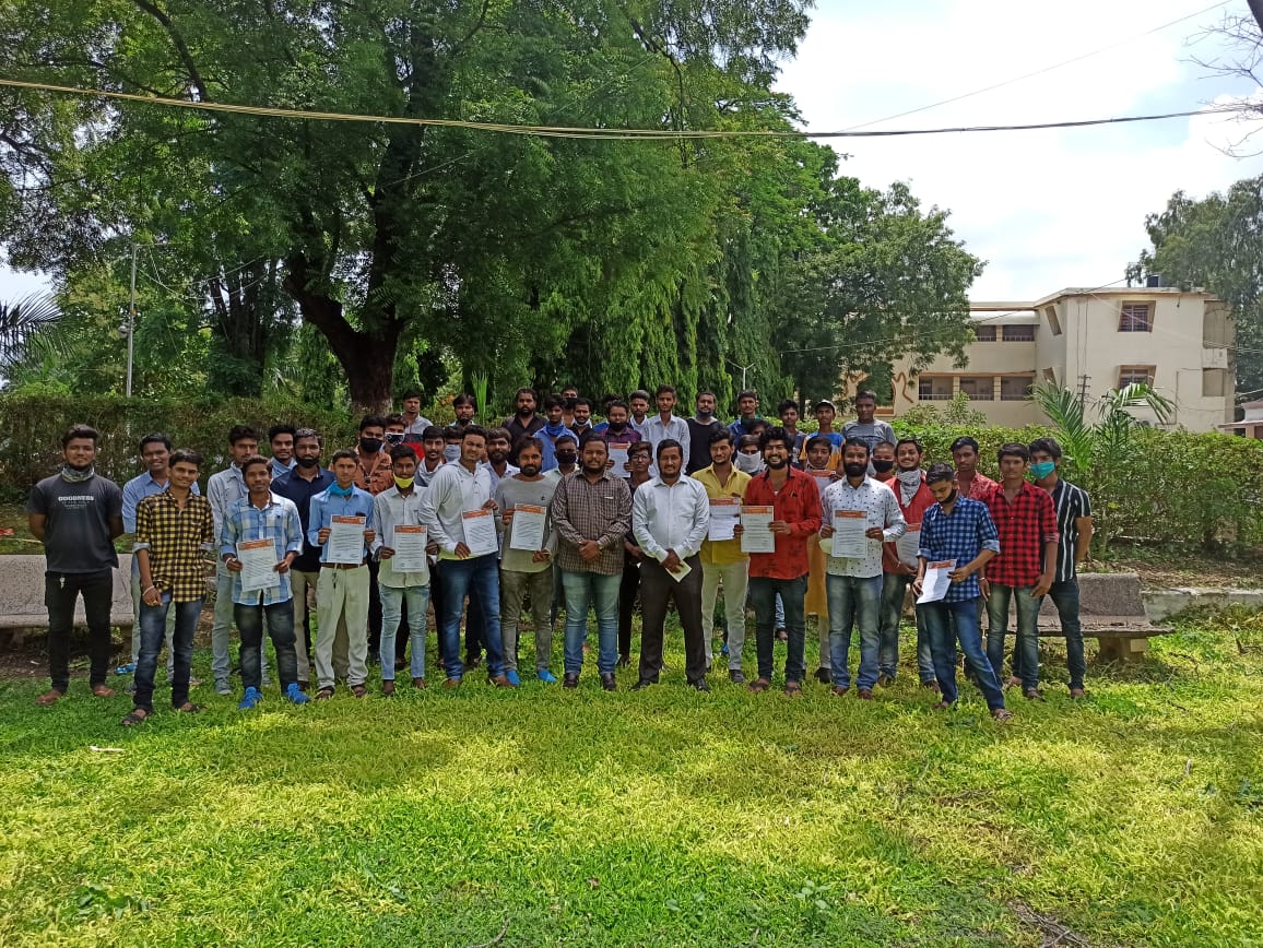 wavre_vijay's tweet photo. संभाजीनगर_महाराष्ट्र नवनिर्माण विद्यार्थी सेनेच्या निवड झालेल्या सर्व पदअध��काऱ्यांचे हार्दिक अभिनंद तसेच पुढील वाटचालीस खूप खूप शुभेच्छा..!💐💐
 महाराष्ट्र नवनिर्माण विद्यार्थी सेना, संभाजीनगर

@mnsadhikrut  @RajThackeray https://t.co/BCRBGhQIWm