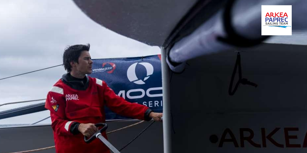cmarkea's tweet photo. JP Denis, Pdt du groupe Arkéa : "Avec le @VendeeGlobe, nous savions que nous nous engagions sur une voie difficile. Nous sommes tous soudés et mobilisés derrière Sébastien et l’équipe. Ensemble, nous mettons tout en œuvre pour être au départ dans les meilleures conditions". https://t.co/dWzc2TNkxi