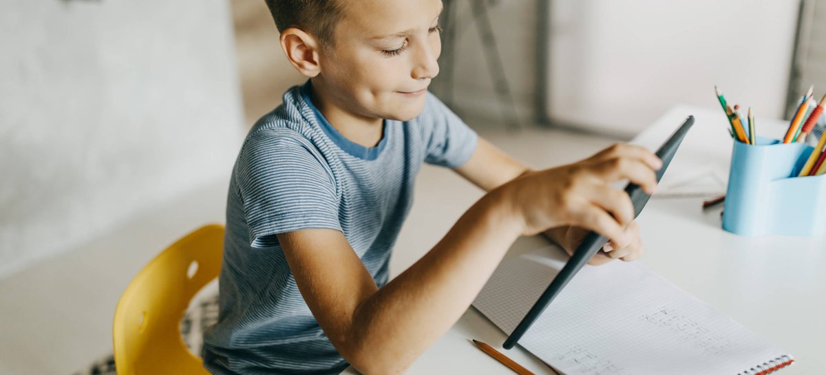 Herausforderung #Homeschooling🏠Erfahren Sie im Podcast, was es benötigt, damit die digitale Kollaboration in Schweizer Schulen funktioniert und wie die Primarschule Arisdorf diese Schwierigkeit erfolgreich gemeistert hat : bnits.ch/referenzen/#ar…

#digitaleschule