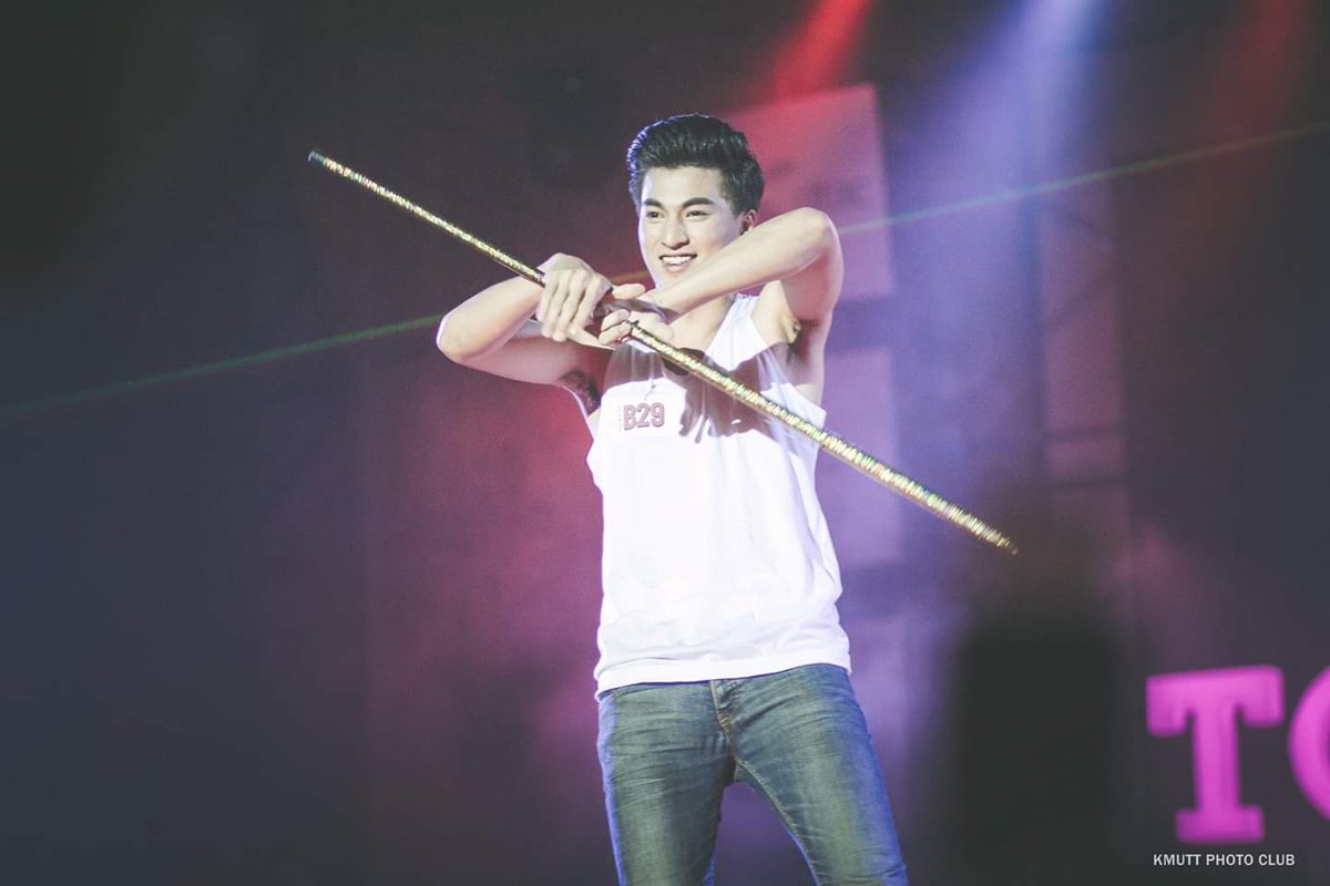 Alhamdulillah kok itu tongkatnya gak kelempar..Gulf penuh talenta