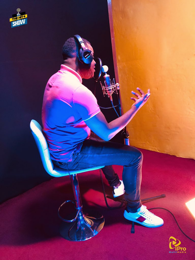 ipromultimedia's tweet photo. #BTS of #TonyTee on #TheHit+ show performing #Fatu❤️.🎦

Watch the full show here👉🏽 https://t.co/UluWvBvn3E

Don’t forget to subscribe to our channel on YouTube (iPro TV).😉

Production Team
👉🏽Creative Dir/Editor @Dannyville3 
👉🏽Producer @RonnyKOD 
👉🏽Asst. Producer @LamSall_ https://t.co/tGqHTjc1uF