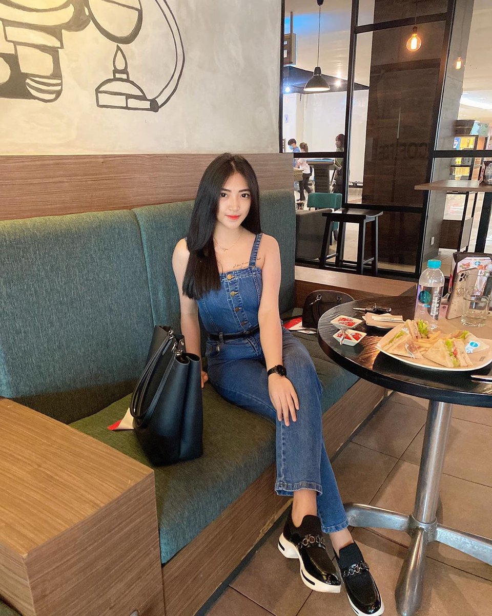 DiDaerah's tweet photo. AVAIL BOKING &amp; VCS BERBAYAR SPECIAL #BALI  #DENPASAR DAN SEKITARNYA PROMO NEW MEMBER BO SERIUS LANGSUNG DM👉💌INFO RR,💖🌹
#availdenpasar
#Openvcsbali
#expobali
#bobali
#bokinganbali
#RealAngel 
#realbisyar 
#balihot 
#cewekbali
#openbali
#bobaliarea
#bispakbali
#bisyarbali https://t.co/9PP5FwjKVi