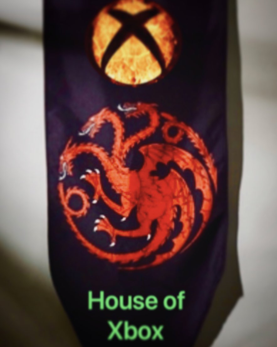 PMS_Jordan's tweet photo. Iโm calling the banners! All my Banner-Men answer the call and take part into todayโs glorious event. Today starts a new beginning for House Xbox and the #Win10fam
#BleedGreenWithMe ๐ https://t.co/nQPqvcHDb0