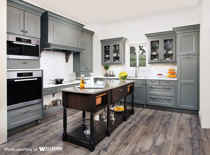 AmericanHardwds's tweet photo. “In addition to warmth, beauty, and durability, hardwood features increase your home’s resale value” Photo courtesy of @WellbornCabinet | #americanhardwoods #increasedvalue #realwoodreallife https://t.co/ZaZpgphGU7 https://t.co/TSzJga499C