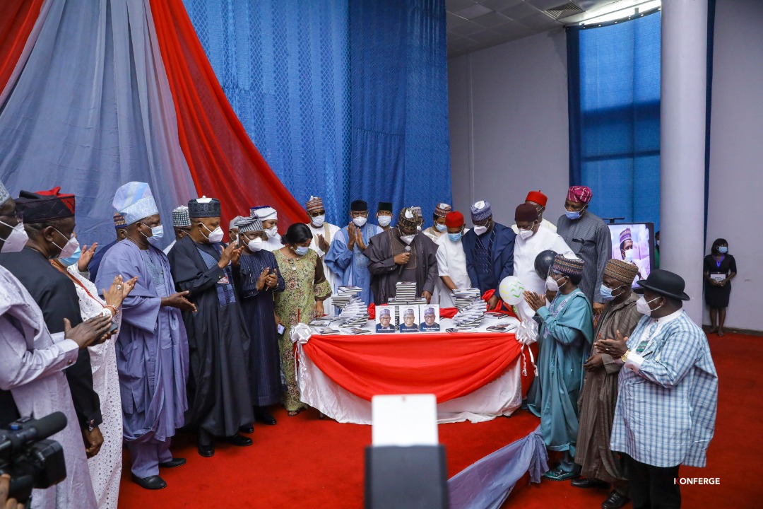 konferge's tweet photo. We are live at the public presentation of the book "How I became a senator in 30 days"
.
.
.
.
.
Its been an awesome event so far. 
We are proud to be the official photographers for the event.
#HowIBecameASenatorIn30Days #abujaevents #booklaunchparty #konferge https://t.co/XycZxGudHc