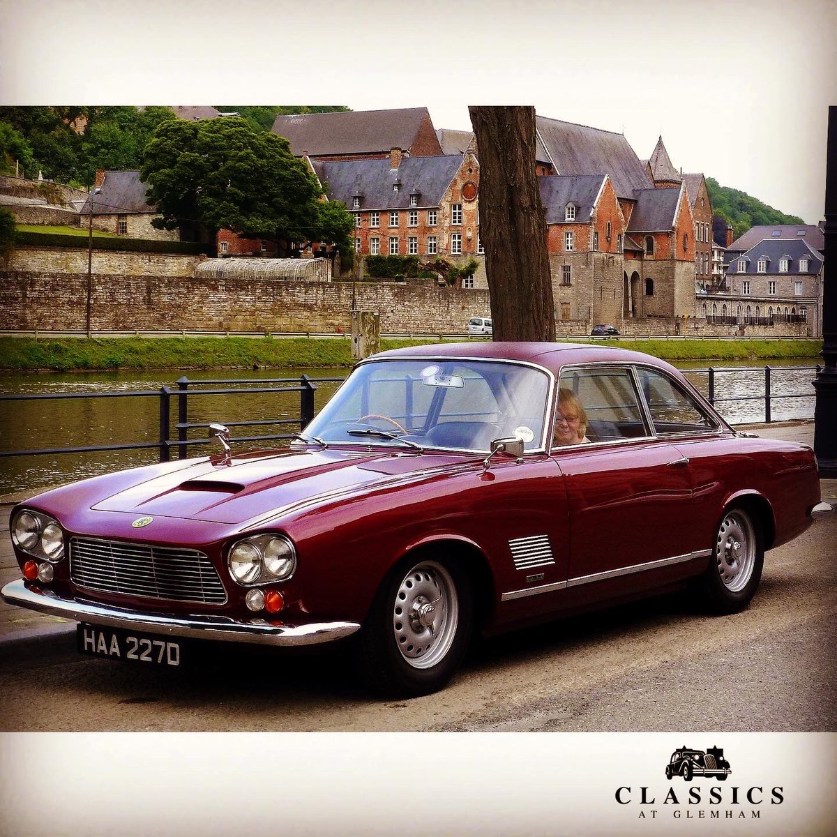 ClassicsGlemham's tweet photo. Gordon Keeble chassis 94 will be on display at Classics at Glemham 2020. Stunning example of this ultra rare marque. 6th September - Glemham Hall, Suffolk. #gordonkeeble #rarecars #peerlessgt #classiccar #carshow #suffolk #petrolheads #bertone #guigiaro @Visit_Suffolk https://t.co/0zJztsSekB