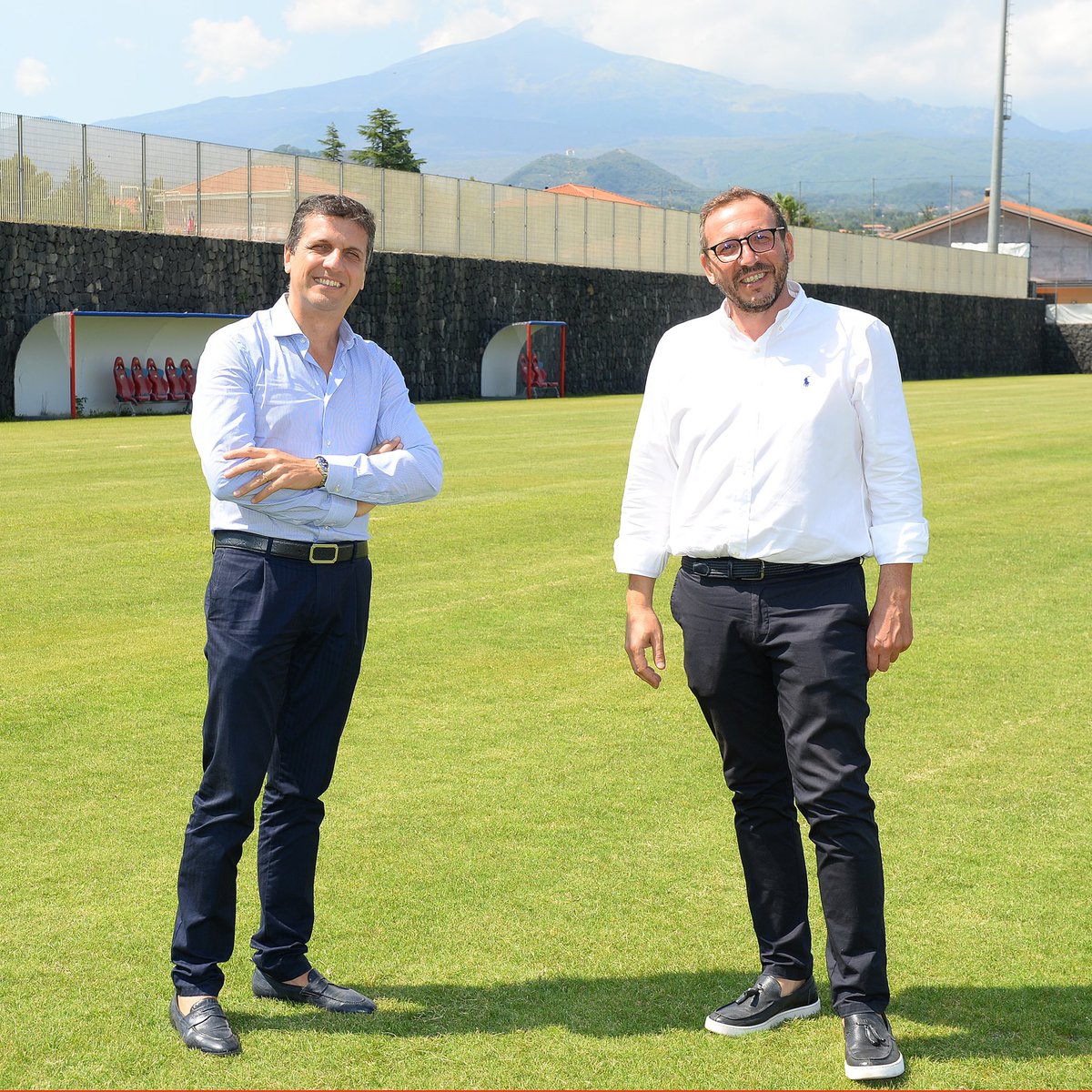 🔴🔵 Sport Investment Group Italia si aggiudica il 95,4% delle quote azionarie del Calcio Catania

▶️ calciocatania.it/article.php?id…