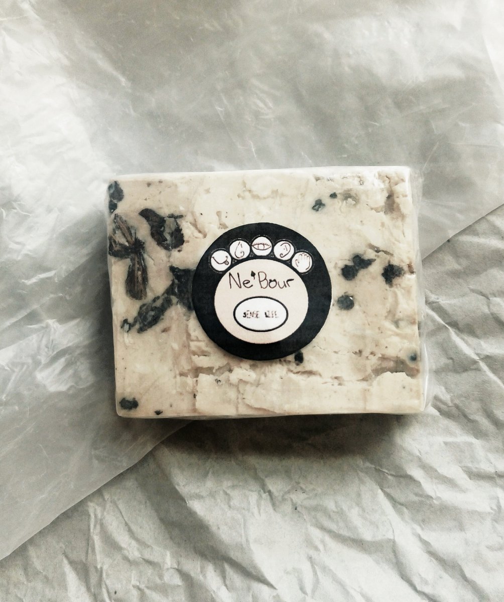 ne_bour's tweet photo. Is your hand sanitizer making your hands drier than your dreams?  Try this moisturizing soap!

#SMELL #NeBour #uncoloured https://t.co/00vw2jtRDN