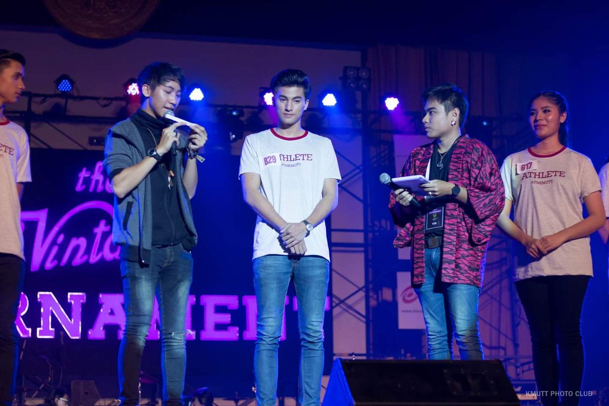 Kalau tadi unjuk bakat dan keterampilan,Inilah saatnya untuk unjuk kecerdasan..Seperti kompetisi lainnya, peserta akan ditanya dan harus menjawab dengan cepat, tepat dan cermat.. Disinilah mungkin gupi sudah terlatih untuk menjawab pertanyaan interview yang gak terduga