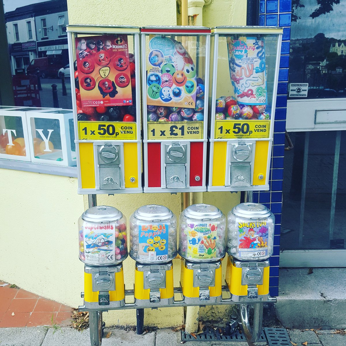 Aint seen one of these in forever! what would you pick? #Retro