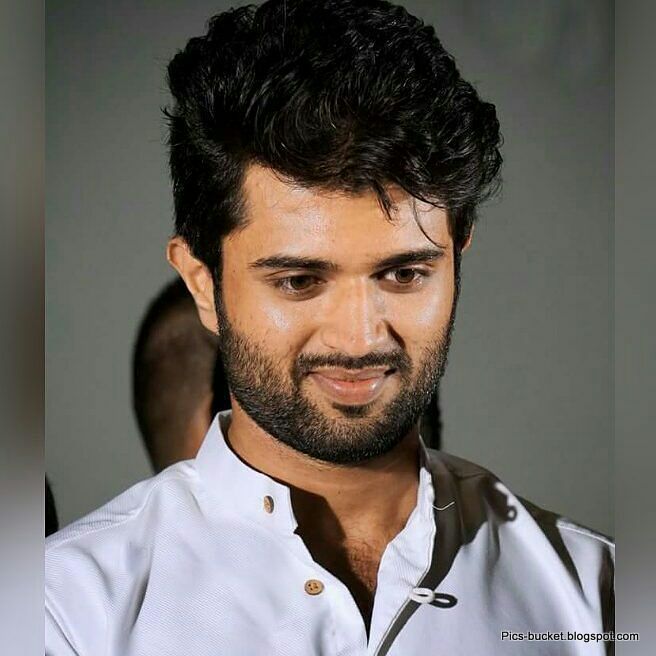TheVDKFC's tweet photo. DearComrade 1st Anniversary
CDP Final Count #149k Tweets
Enka mana #DearComrade 1st anniversary trend gurinchi promote cheydham
#DearComradeTrendOnJuly25th
Tag will be released through
@VDTrendsOffl https://t.co/pDl7aj2CkG