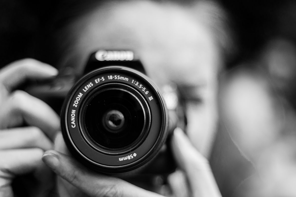 IX Concurso de Fotografía Fundación Sierra Elvira 2020 “paisajes urbanos y rurales”. Toda la información en: bellasartes.ugr.es/pages/tablon/*…