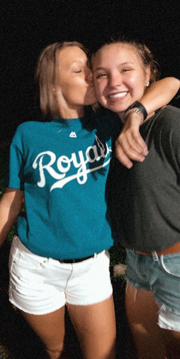 nyssa j. ☪︎︎ tweet media