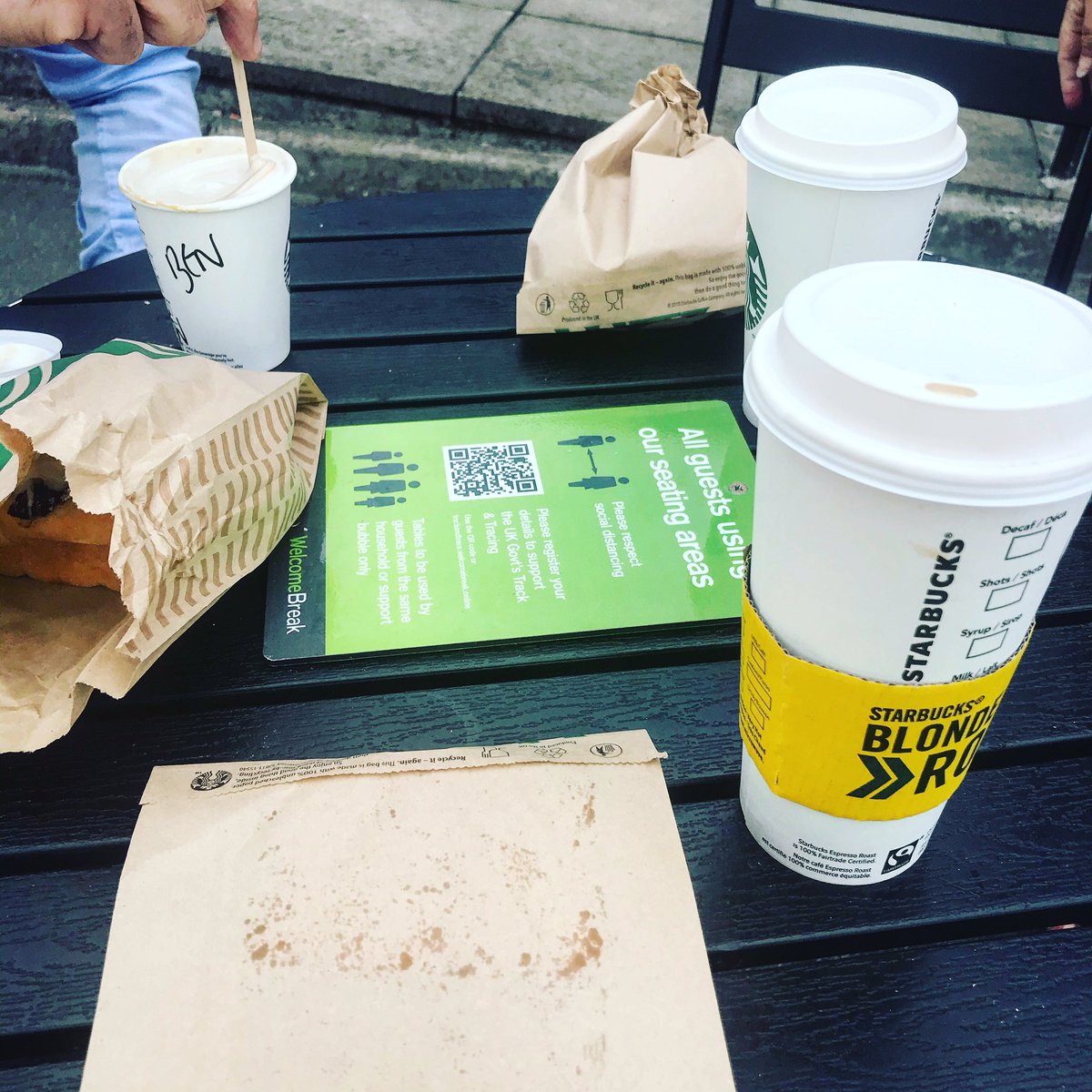 A new normal? Bored of zoom calls? Service station business meetings are the way forward! @StarbucksUK 😂 #recruitment #business #meetings #clients #starbucks #coffeeandacake