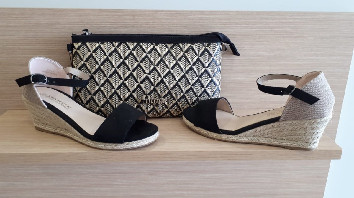 RitualsShoes's tweet photo. Feliz miércoles... Seguimos!!!
#rbajas #ofertas #specialprices #modaverano #ritualsshoes https://t.co/eb74UI30c8