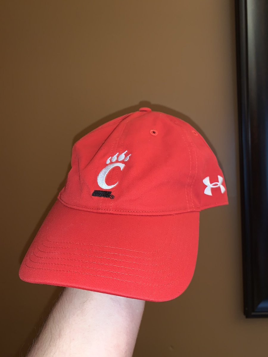 UCBearcatsBound's tweet photo. Congratulations to first-year student Simon Coffey for being our first Trivia Night winner! We will reach out to you via email to help you claim your UC Under Armor hat ❤️ #BBOLetsGo https://t.co/xAHFaYHH1a
