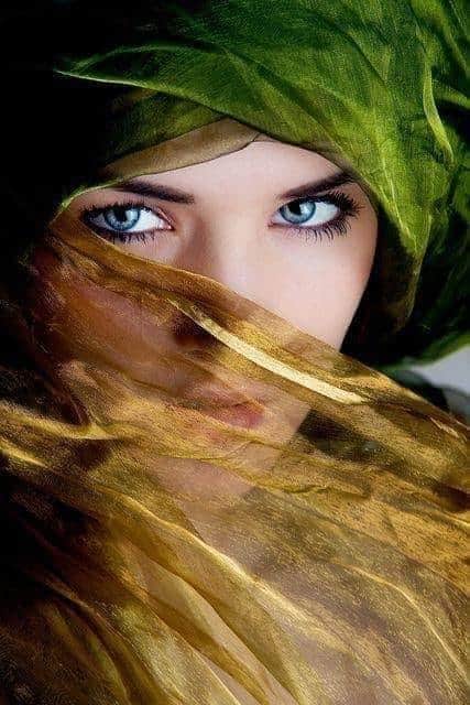 ramziyanis1's tweet photo. EVENING🍀🌹🍁💜💝🌟💛💙💚🌺☕☕☕ https://t.co/S5pg7ROu1k