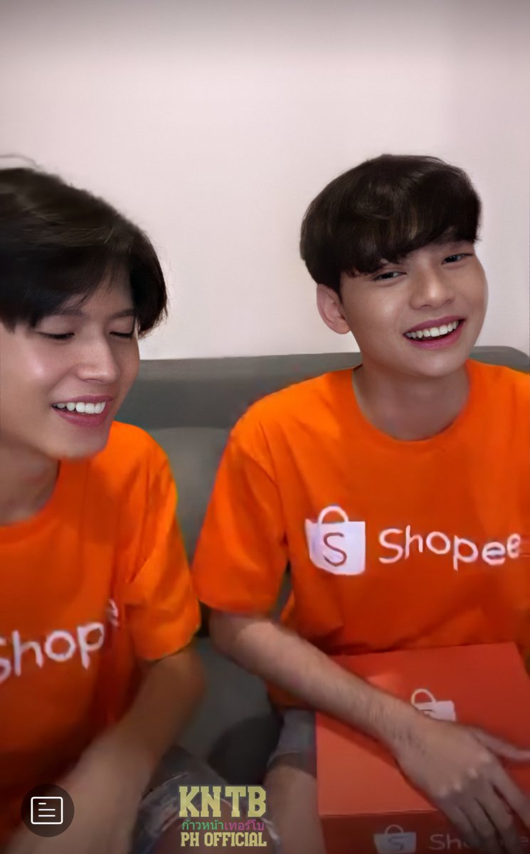 KNTBPHofficial's tweet photo. SHOPEE LIVE MEGA FESTIVAL
@kaownah9 & @turbotbb 💚❤️
Their smiles are so precious 🥺💚❤️
#SHOPEExก้าวหน้าเทอร์โบ
#KNTBPH #PHloveKNTB
#ก้าวหน้าเทอร์โบ #ก้าวไปกับเทอร์
#ก้าวหน้าครับผม #รักติดเทอร์โบ
#ลองของซีรีส์ #นิติแมนแฟนวิศวะ
#shopee #ShopeeFoodFair https://t.co/hz5oUml5KS