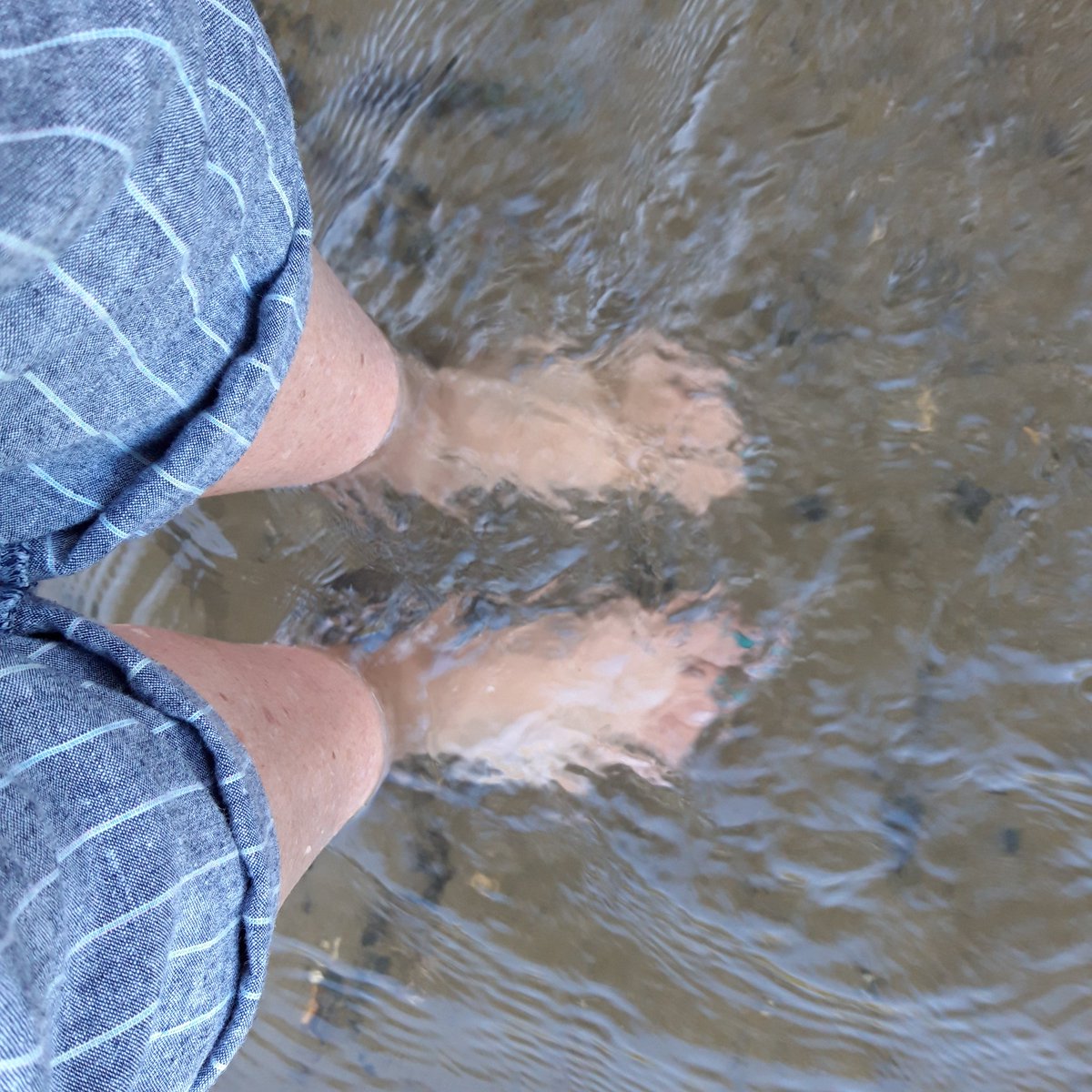 Started the <a href="/GGSurreyWest/">GG Surrey West</a> #40daysofsummer challenge yesterday (1 activity outdoors every day for 40 days). Had a lovely cooling paddle in a local river after work.