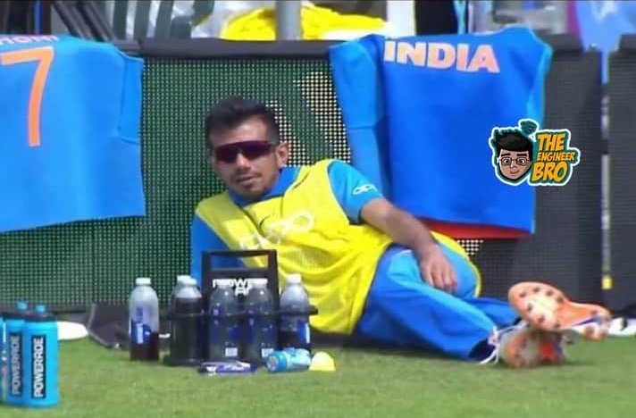 KSbohra07's tweet photo. @ImRo45 @yuzi_chahal When U get to know, Today is ur day😃😃 @yuzi_chahal 

Happy Birthday 🍟🍟 https://t.co/Sgc2PJNRSU