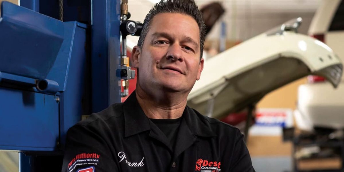 TechShop_Mag's tweet photo. Shop Profile: See what sets Desert Car Care of Chandler apart from the competition.
https://t.co/gvCYW4nI5z
#shopprofile #TechShop @UrMechanic #customerservice @BoltOnTech #chandleraz https://t.co/eGaSOGaEM7