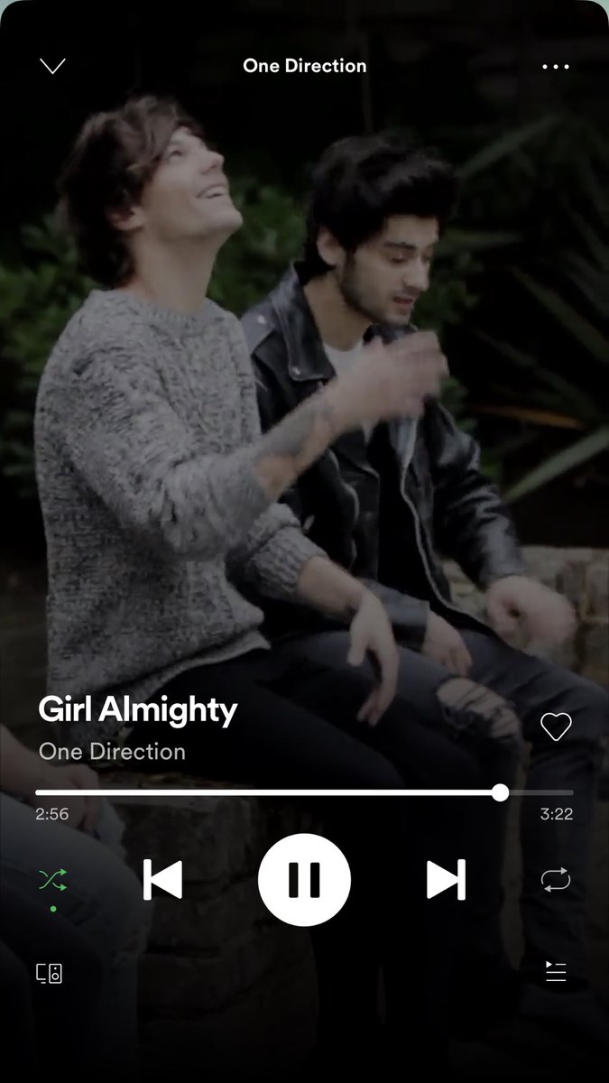 flowerlymalik's tweet photo. I’m so happy I want to cry https://t.co/rC553Wbbgx