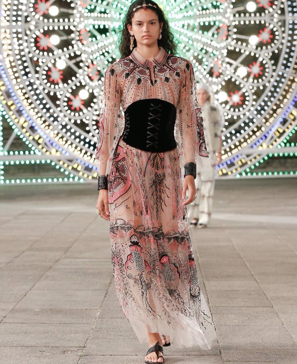 JandSFabrics's tweet photo. Here are a few of our favourite looks from the Dior 2021 resort collection, let us know what you think in the comment below. https://t.co/g2cgSZETEQ