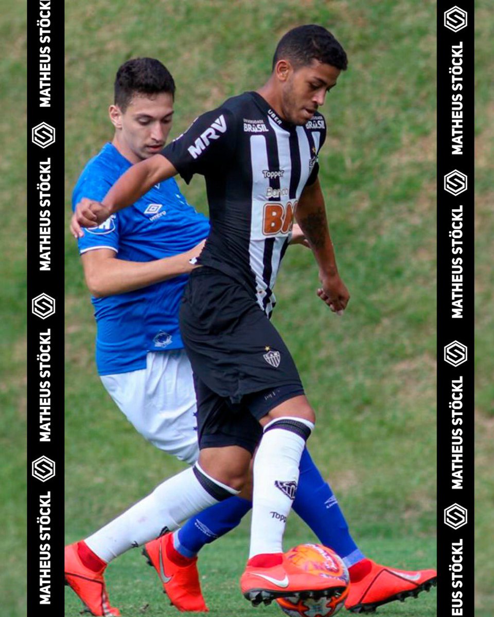 MatheusStockl's tweet photo. #TBT saudades de ganhar um clássico 🐔🔪🦊 https://t.co/VD4hoe29dO