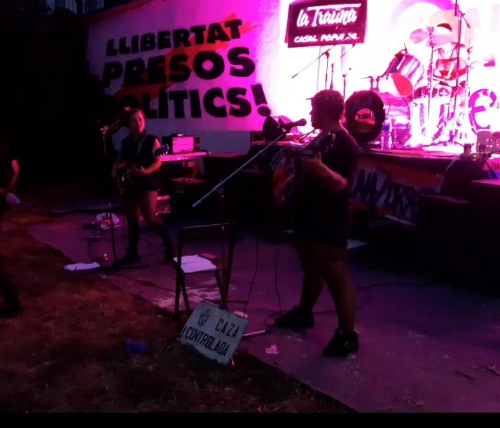 latrauna's tweet photo. i Punto G! Gràcies a totxs lxs musiquxs per recolzar el nostre projecte amb les vostres actuacions. Ens emportem un record fabulós! https://t.co/iWCKbsZXzL