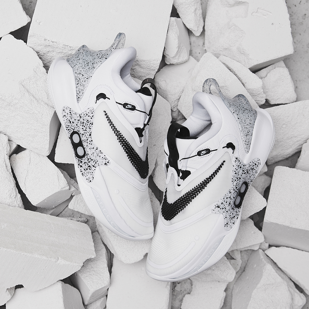 nike adapt bb 2.0 oreo