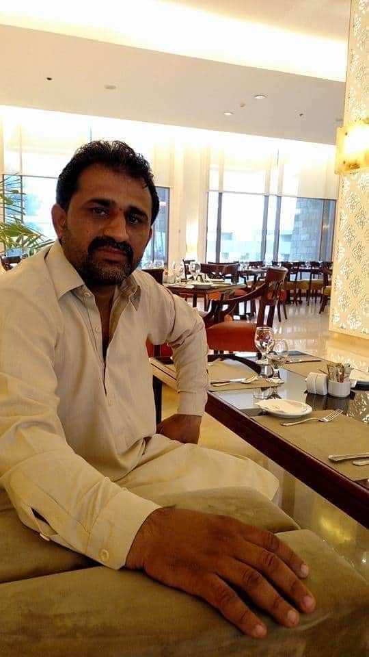 Sarawanbaloch's tweet photo. ہرکارآمد شہری کو ریاست اپنی دشمن کی��ں سمجھتاہے؟
#ReleaseOstMembers 
#ReleaseMohdJanDashti https://t.co/kD5iNezjbm