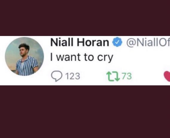 mahnazrahman_'s tweet photo. Zayns left...im about to dm gigi to inform her man to POST
DONT BE SHY ZAYN, POST.
 #10YearsOfOneDiretion https://t.co/zwO8DcGOoX
