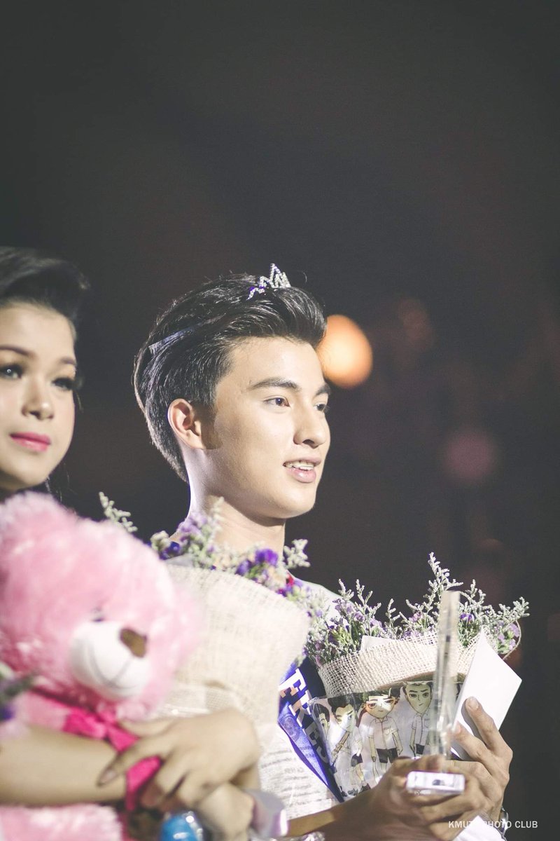 Inget apa yang dibilang Grace, kakak gulf?Gulf is a really determined and optimistic person, he can do something well as long as he puts his mind to it Gulf bukan orang yang berkemampuan segala bisa.. tapi dengan tekad dan kerja kerasnya, hasil gak pernah menghianatinya.