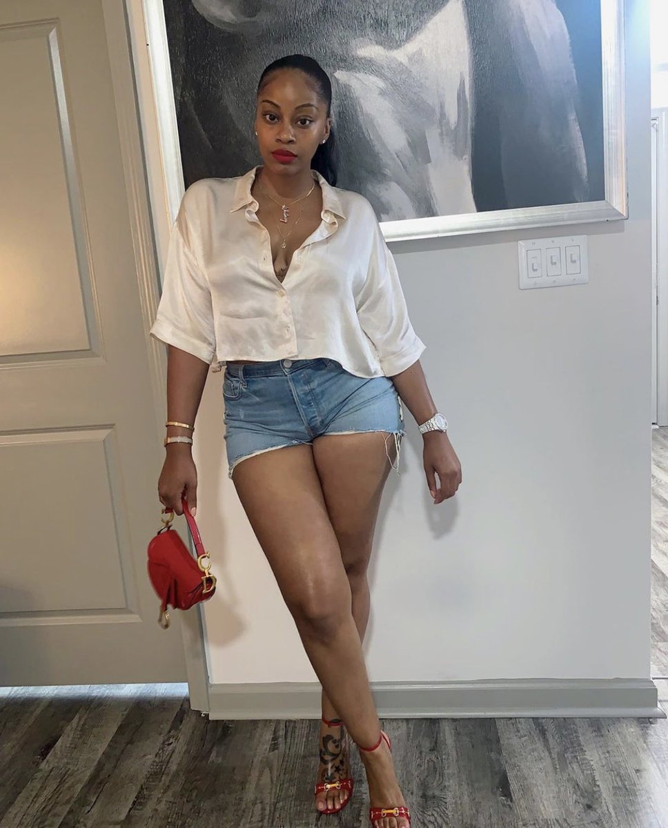 dabuttlover69's tweet photo. Grown Ass Woman #grownasswoman #realwoman #sexy #thick #ThickWomen #thicktrunkthursday #shethick #legs #thighs #butt #ass #thicc #thickology #thickologist #sexyaf #simplesexy #thickthursday #thickable https://t.co/T9ung8CiTa